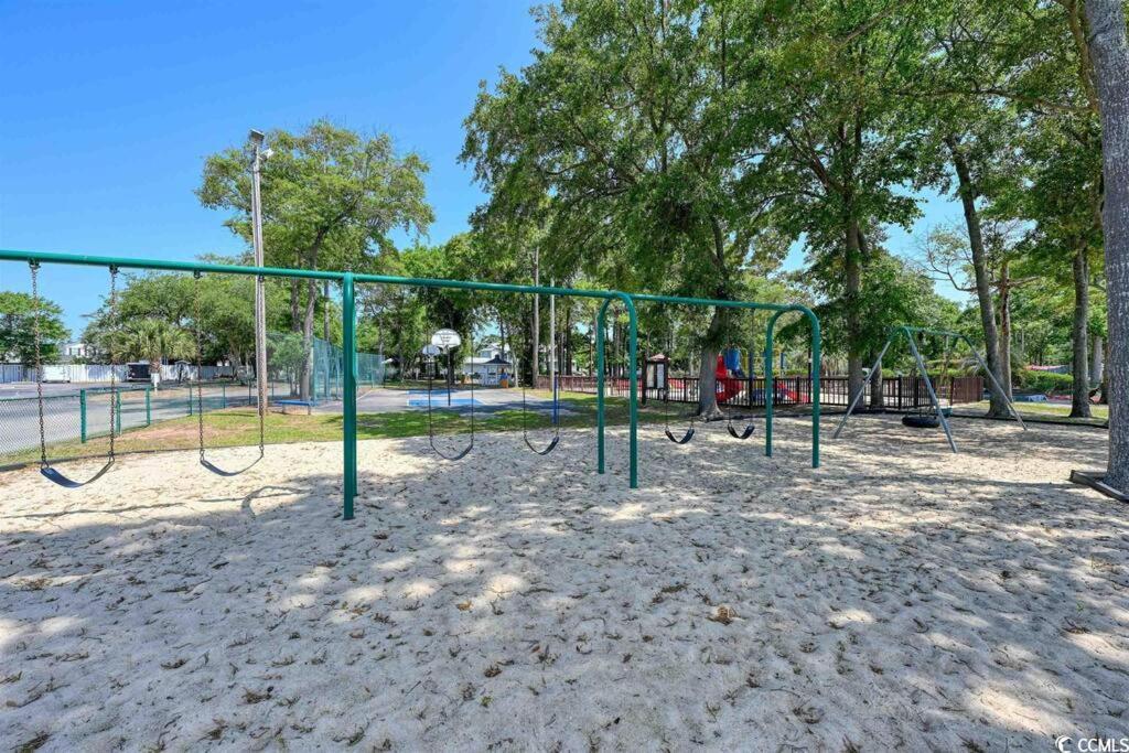 Family Friendly, Cozy, Home At The Beach Myrtle Beach Eksteriør billede